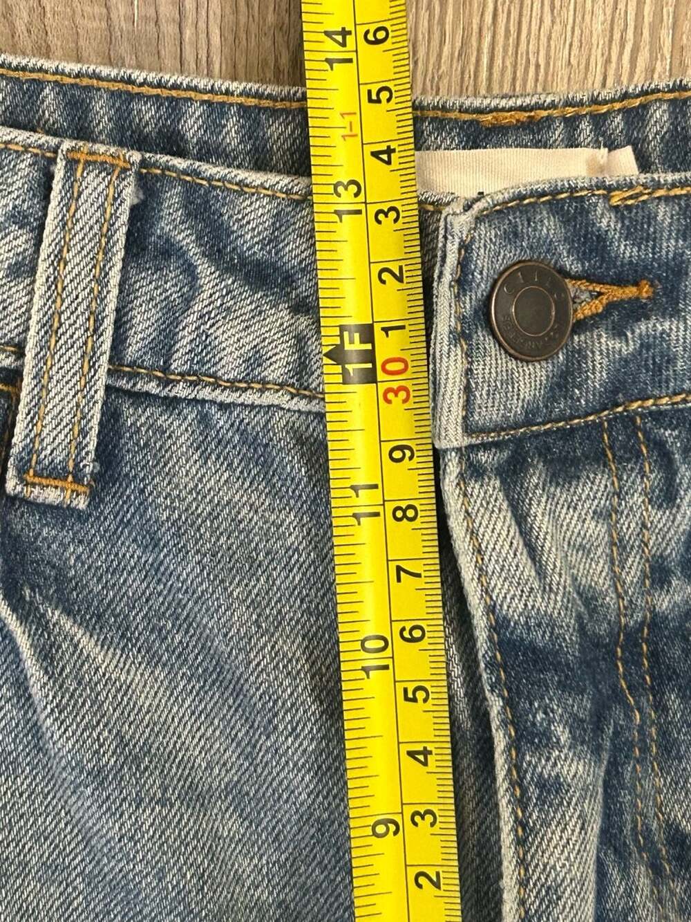 Cello Women's Junior Distressed High Waist Blue Jeans Style WV76990S-LTD Size 9 - Picture 4 of 8